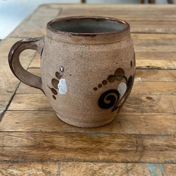 Vintage Mexican Folk Art Pottery Tonala Sand Mug Floral Design Signed - Picture 3 of 12